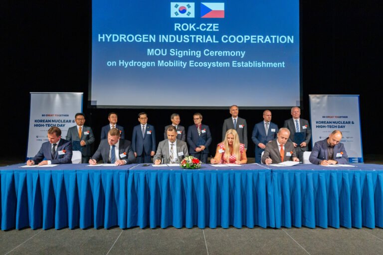 Memorandum of understanding signing ceremony in Prague