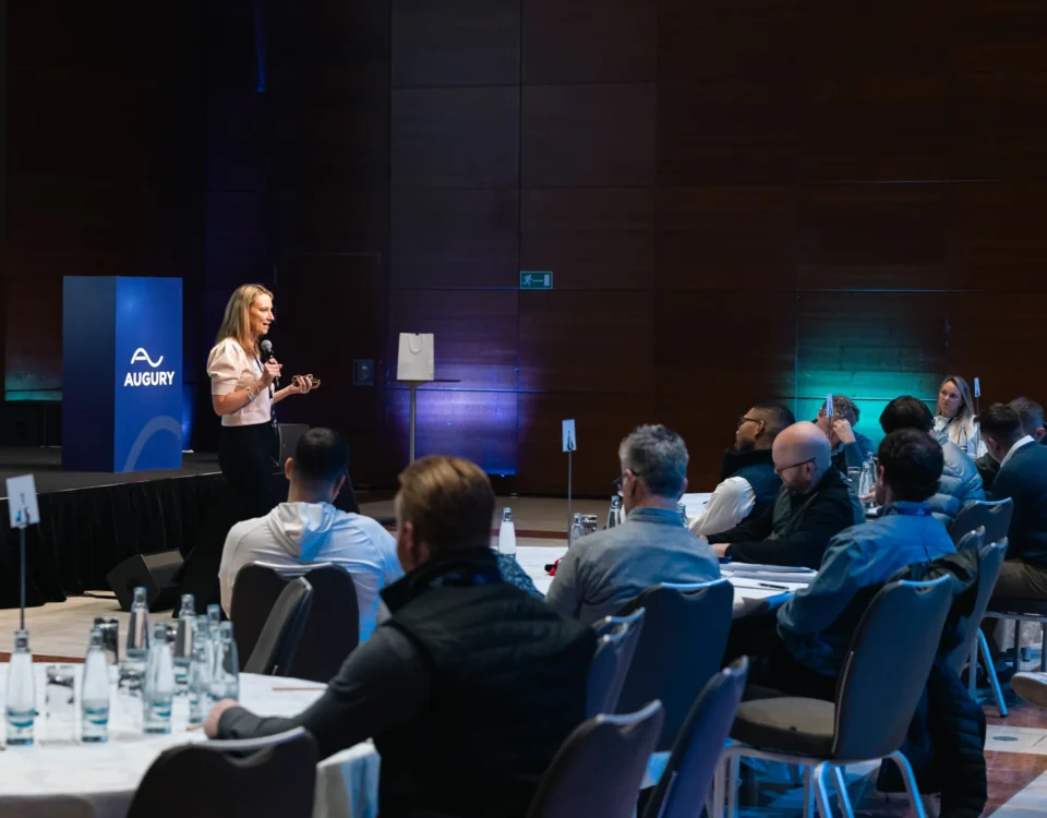 Speaker presenting in a breakout room at Hilton Prague Atrium