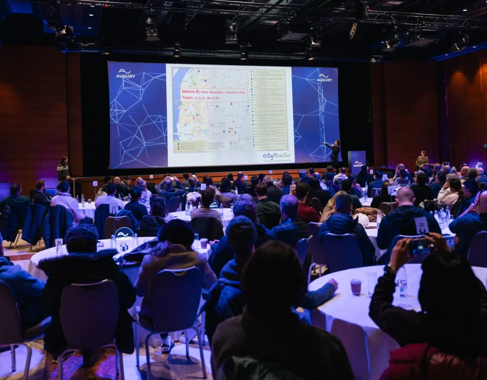 Full main hall during a session at Hilton Prague Atrium